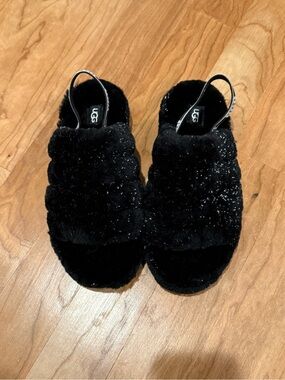 UGG Black Fluff Yeah slippers size 5
